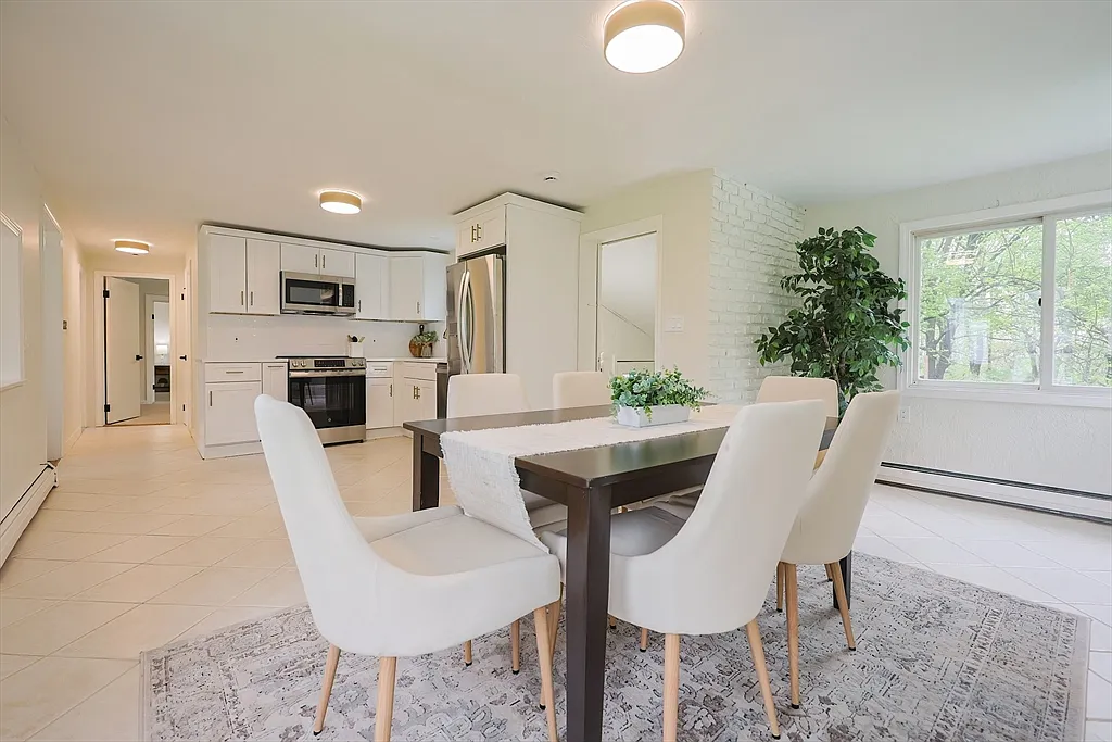 Massasoit Rd, Worcester, MA 01604 (10)