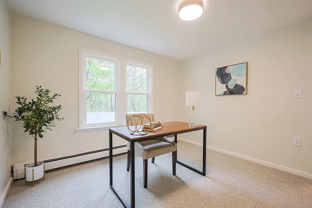 Massasoit Rd, Worcester, MA 01604 (14)