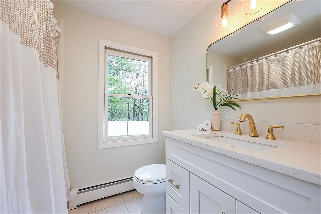 Massasoit Rd, Worcester, MA 01604 (18)