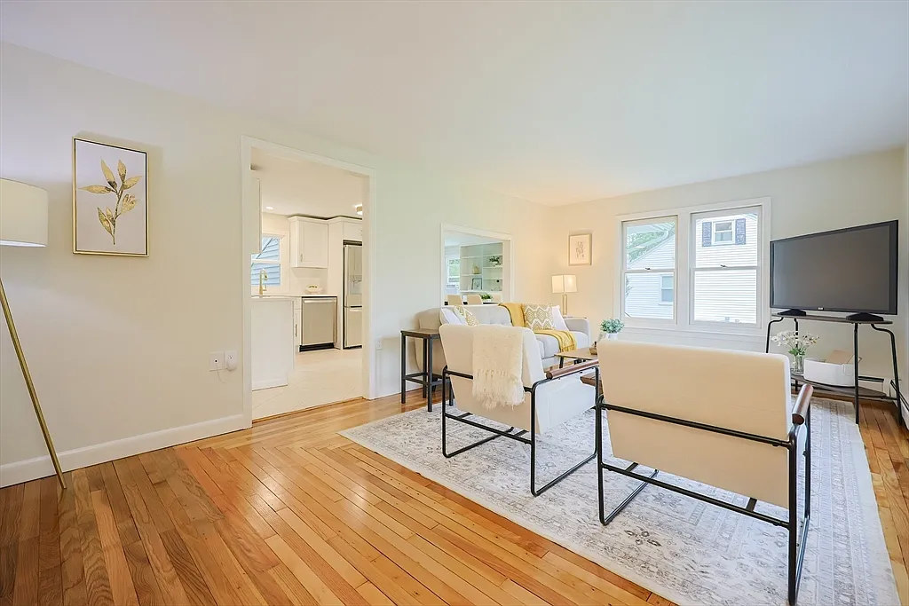 Massasoit Rd, Worcester, MA 01604 (19)