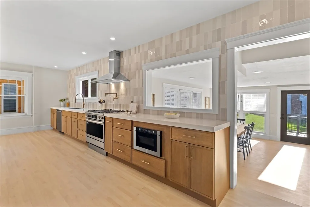 Pleasant St, Paxton, MA 01612 (11)