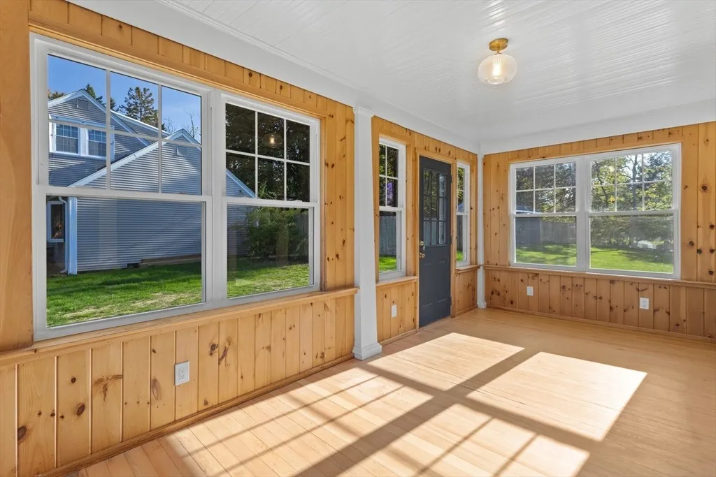 Pleasant St, Paxton, MA 01612 (4)