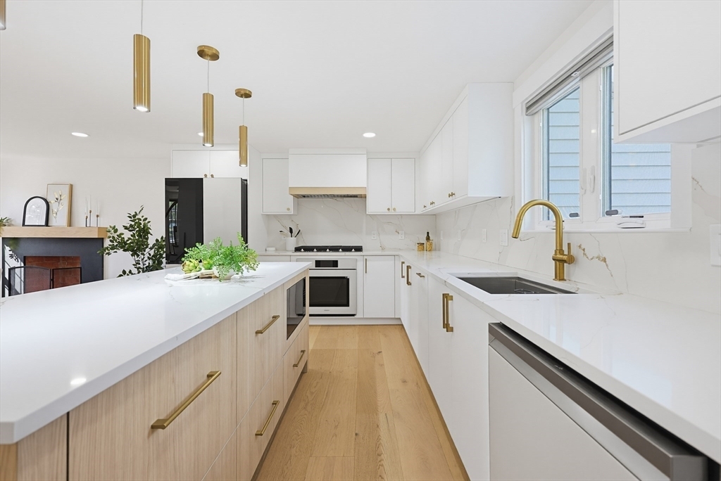 Vassar Dr – Milford MA (6)