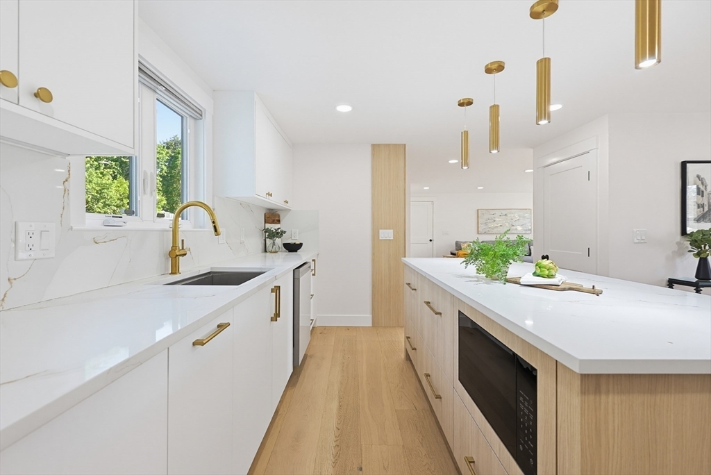 Vassar Dr – Milford MA (7)